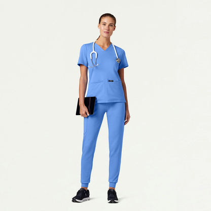 Cesi 2-Pocket Slim Scrub Top