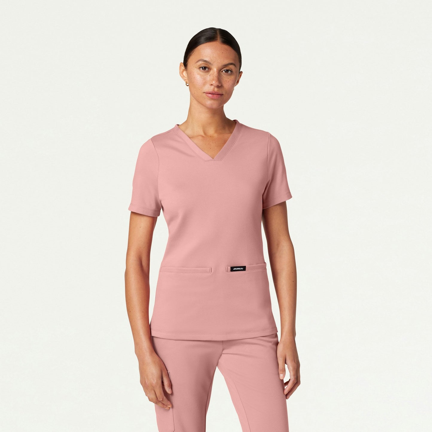 Cesi 2-Pocket Slim Scrub Top